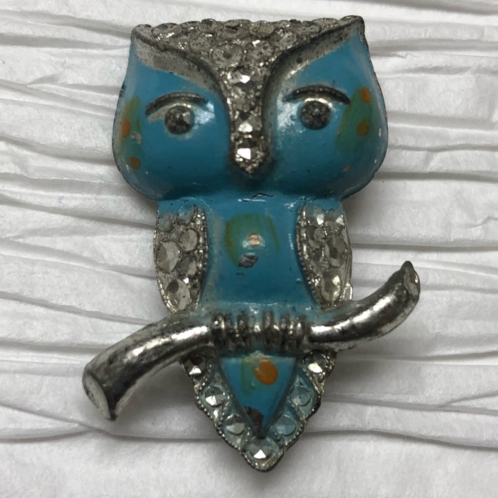 Reclaimed Vintage Brooch Pin Blue Perched Owl